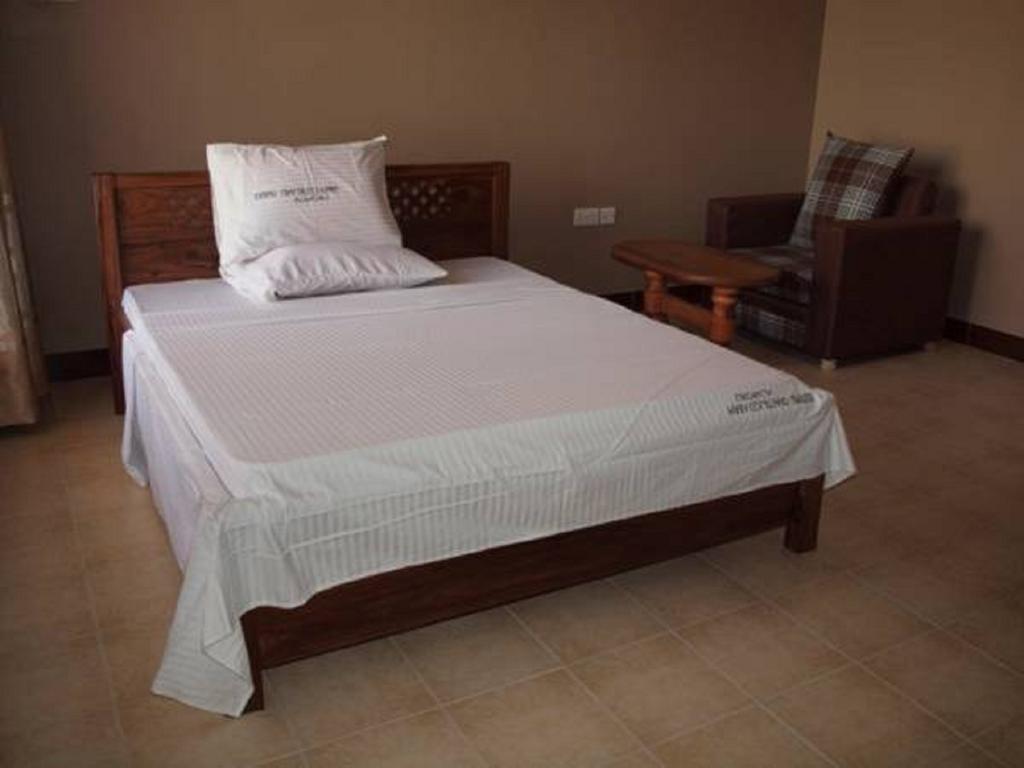 Mara Courtyard Lodge Dar es Salaam Extérieur photo