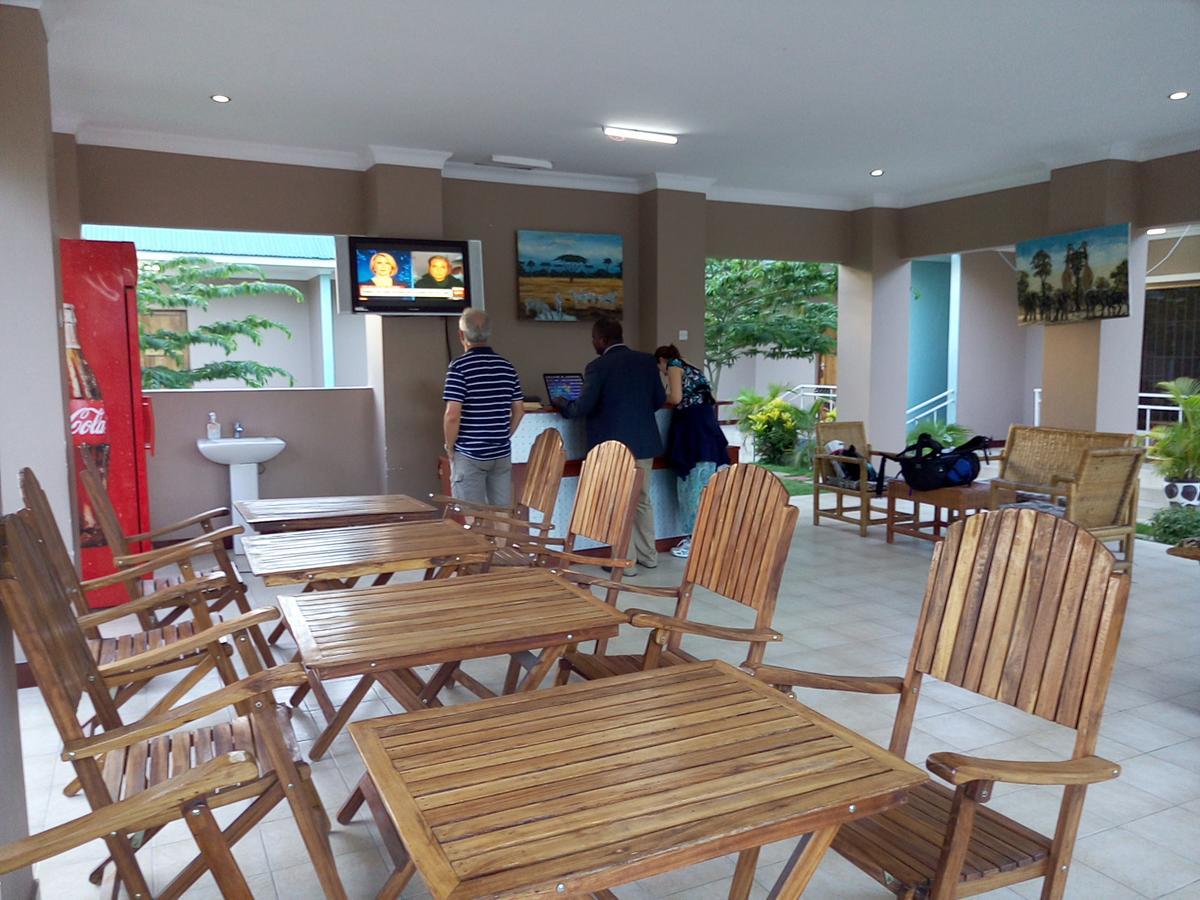 Mara Courtyard Lodge Dar es Salaam Chambre photo